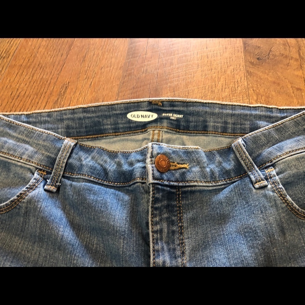 🛍🛍Old Navy Super Skinny Jeans​​